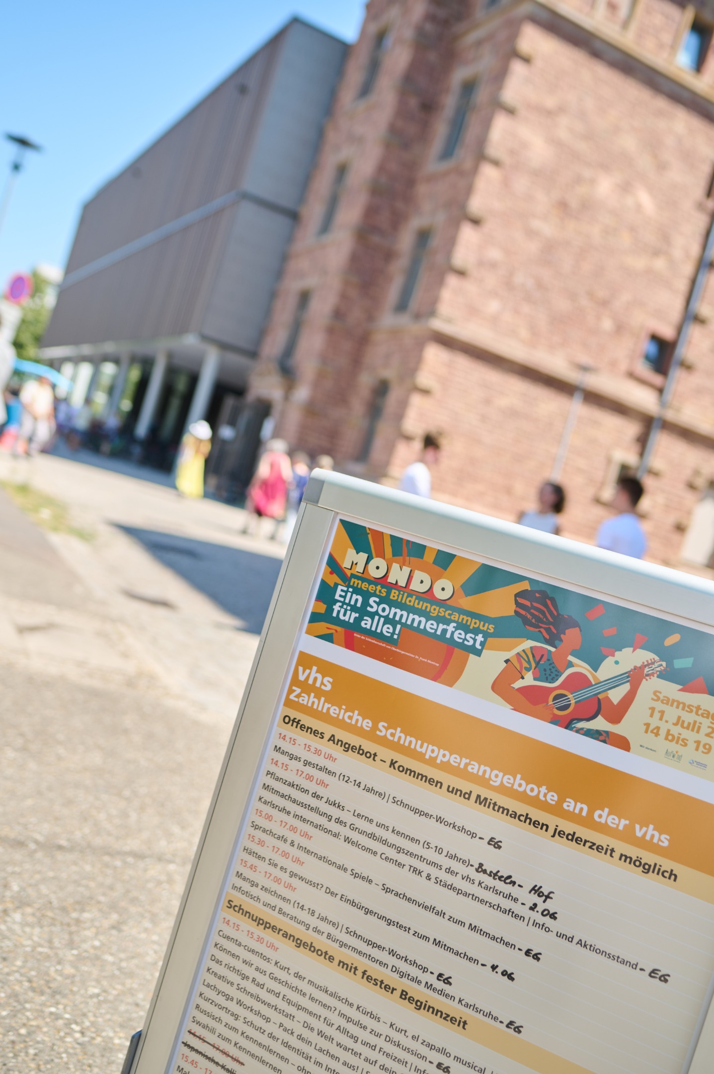 090_mondo-meets-bildungscampus_sommerfest_11-07-26_ako.jpg