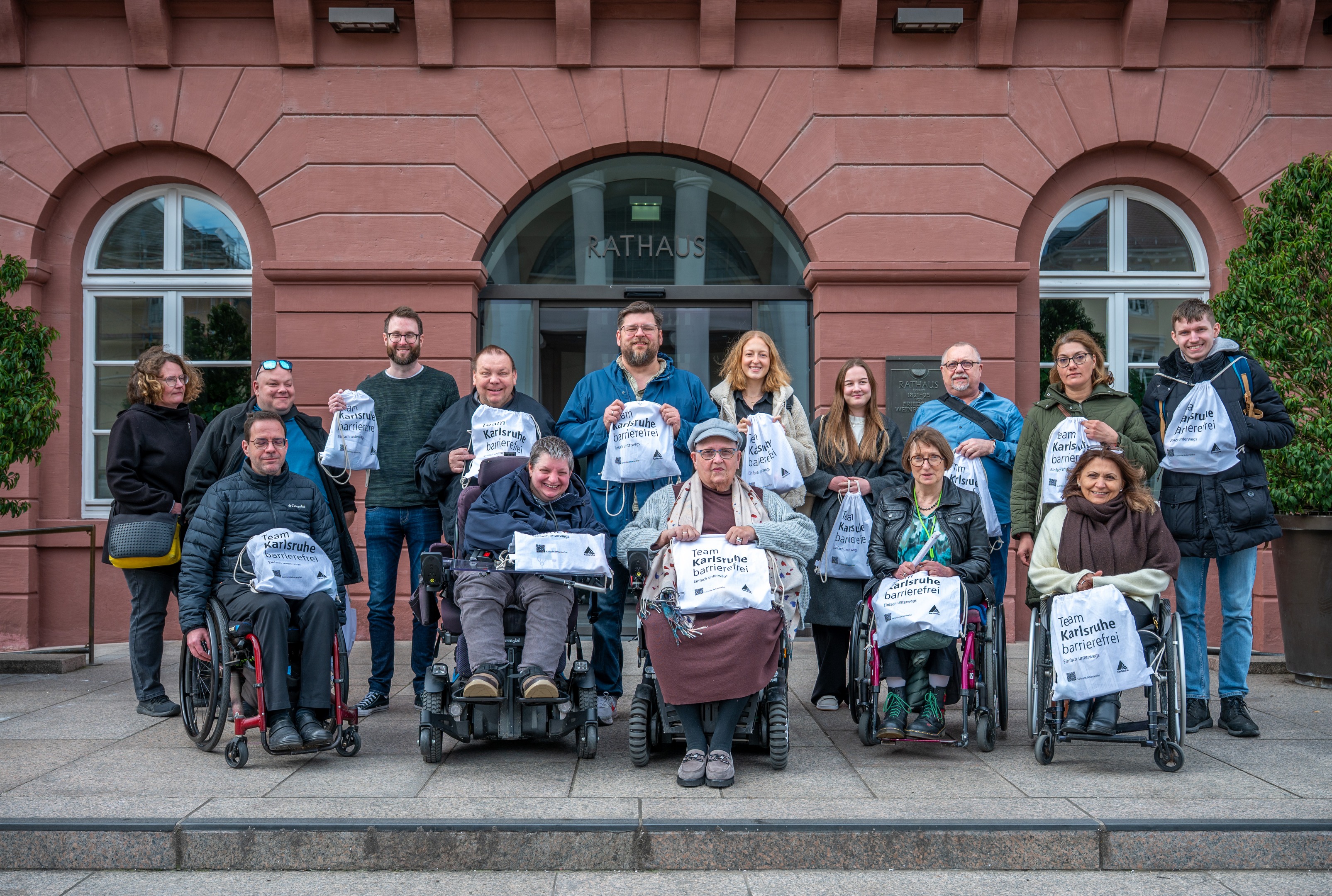 20260313-mmg-gruppenfoto-barrierefreiheit-003.jpg