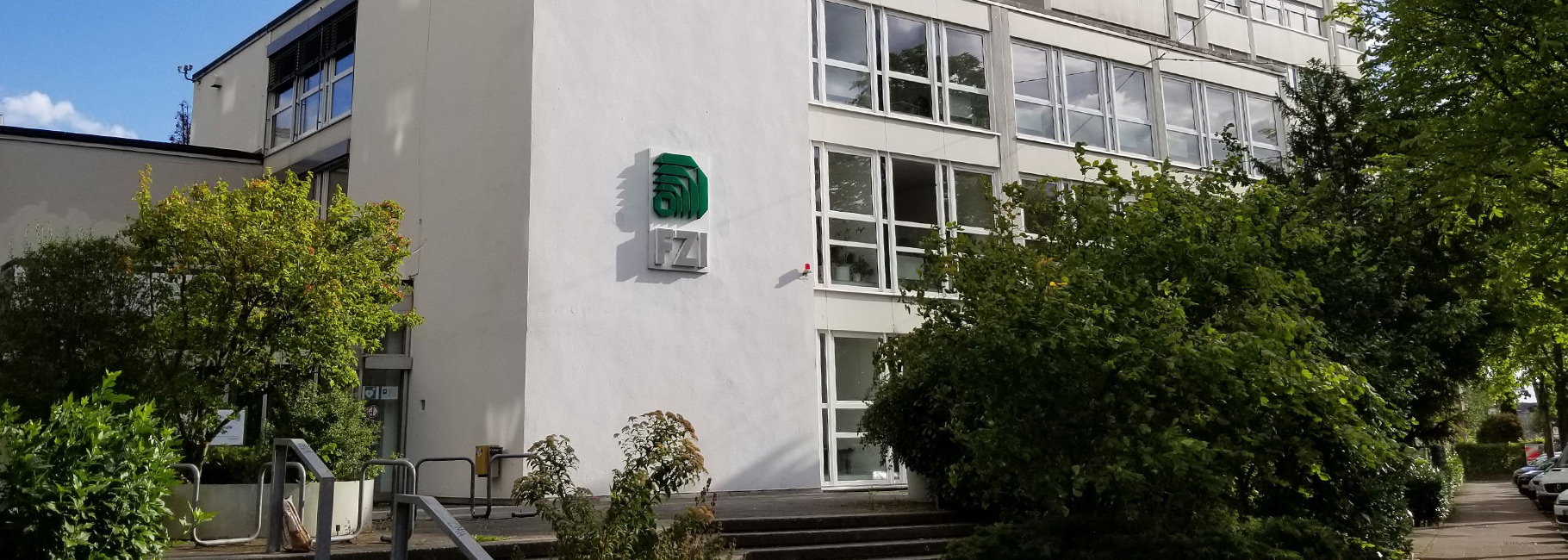 fzi_forschungszentrum.jpg